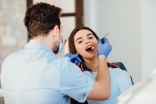 Best Dentist in Mayur Vihar