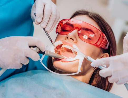 Best Laser Restoration Treatment in Ashok Vihar