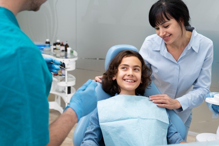 Best Regular Dental Check Up Clinic in Mayur Vihar 3