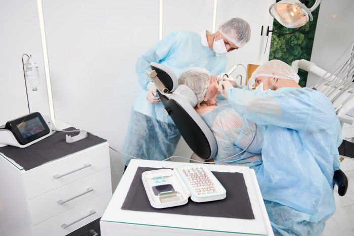 Best Dental Implants Clinic in Ashok Vihar