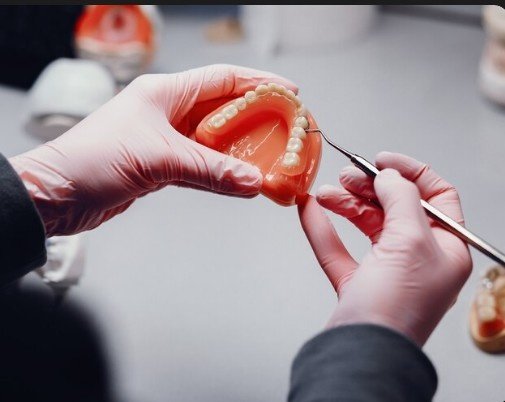 Best Complete Denture in Noida