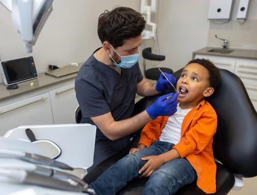 Best Pediatric Dentistry Specialist in New Ashok Nagar