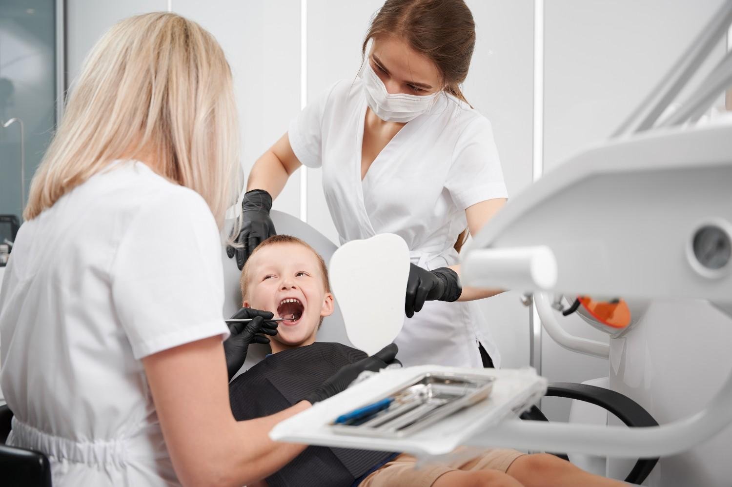 Family Dentist in Mayur Vihar